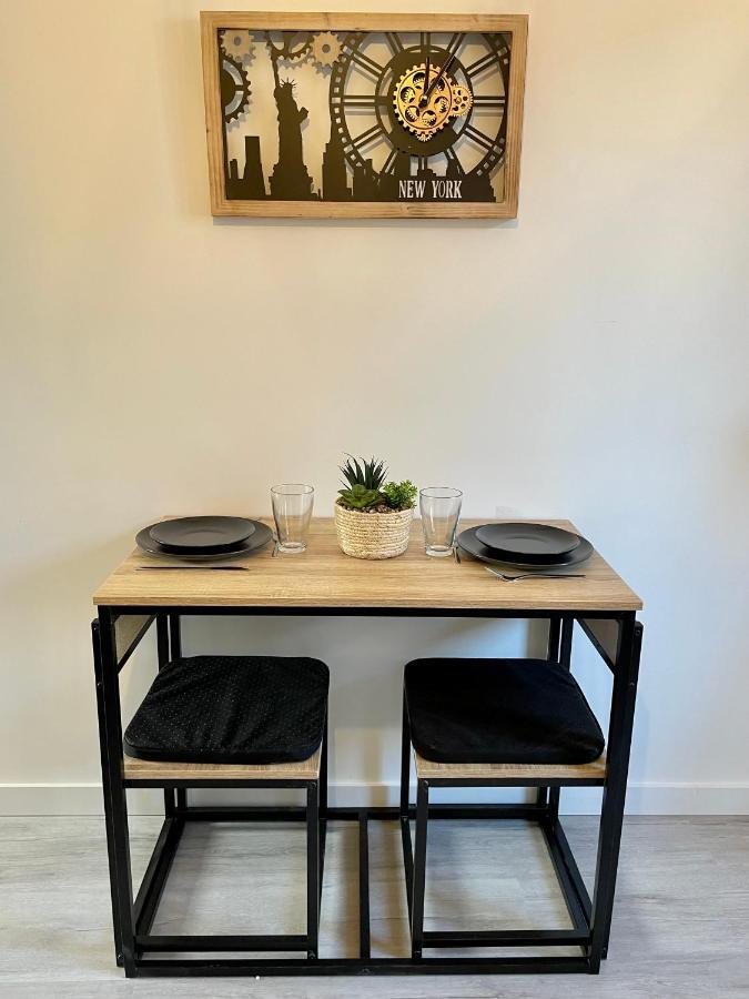 Appartement Faubourg des voyageurs n°4 à Saran Extérieur photo