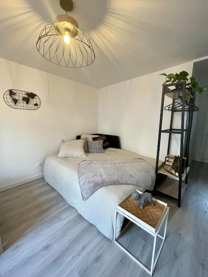 Appartement Faubourg des voyageurs n°4 à Saran Extérieur photo