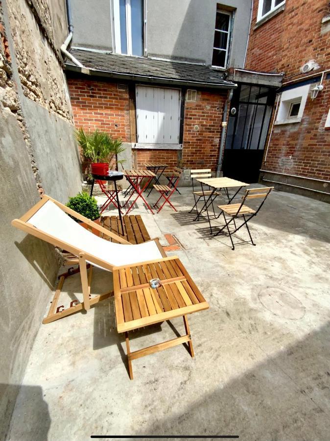 Appartement Faubourg des voyageurs n°4 à Saran Extérieur photo